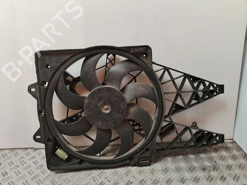 Used Radiator fan FIAT DOBLO Cargo (263_) 1.3 D Multijet (90 hp) 30947065
