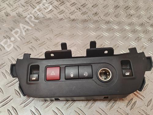 Bouton de warning CITROËN BERLINGO MULTISPACE (B9) 1.6 HDi 75 16V (75 hp) 30943905