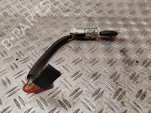 Used Ignition barrel RENAULT TRAFIC II Bus (JL) [2001-2025]  30944154