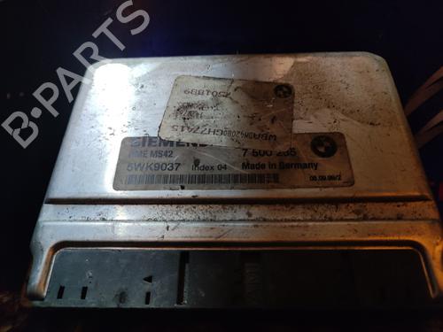 Used Engine control unit (ECU) BMW 5 (E39) 520 i (170 hp) 17508699