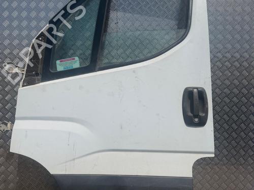 Used Left front door Left front door IVECO DAILY VI Platform/Chassis [2014-2026] 35812327 35812327