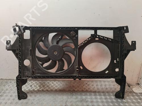 Used Radiator fan RENAULT MASTER II Van (FD) 2.5 dCi (FD01, FD02, FD21, FD22, FD31, FD32, FD3Y, FD71,... (120 hp) 30946022