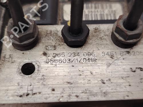 ABS pump BMW X5 (E53) 3.0 d | BP37151616M43 - Image 4