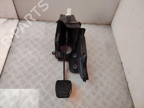 Used Clutch pedal Clutch pedal NISSAN NV400 Van (X62, X62B) dCi 110 (110 hp) 34718789 34718789