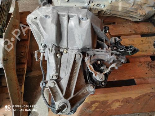Used Gearbox RENAULT CLIO III (BR0/1, CR0/1) 1.6 16V (BR05, BR0B, BR0Y, BR15, BR1J, BR1M, BR1Y, CR0B,... (112 hp) 17506475