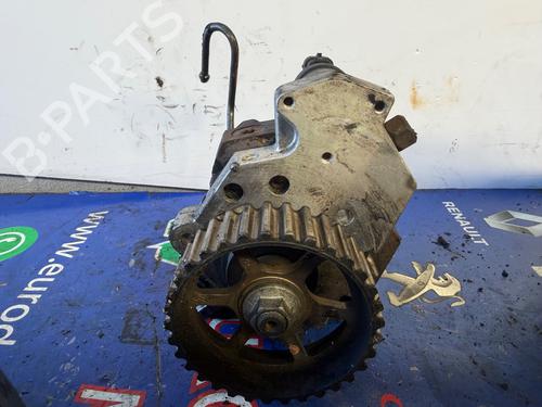 Indsprøtningspumpe RENAULT MEGANE II Estate (KM0/1_) 1.9 dCi (KMRG, KM1G, KM0G, KM2C) (120 hp) 32322097