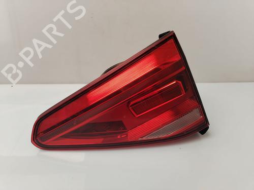 Farolim direito da mala VW TOURAN (5T1) [2015-2026]  31600748