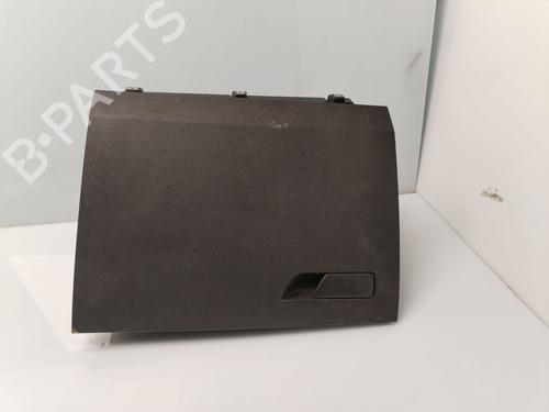 Used Glove box Glove box 37081903 37081903