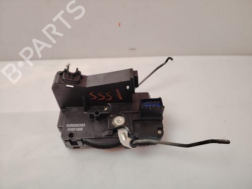 Used Rear left lock RENAULT TRAFIC II Platform/Chassis (EL) 2.0 16V (EL0L) (117 hp) 31164641