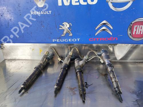 Inyector FIAT DUCATO Van (244_) 2.3 JTD (110 hp) 17625021