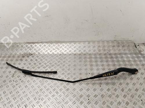Used Front windshield wiper arm OPEL VIVARO B Van (X82) 1.6 CDTI (05) (125 hp) 30943512