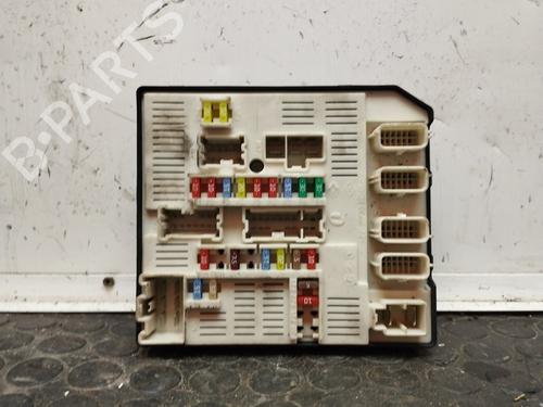 Used Fuse box RENAULT LAGUNA Coupe (DT0/1) 2.0 dCi (DT01, DT08, DT09, DT0K, DT12, DT1C, DT1D, DT1M,... (150 hp) 17502518