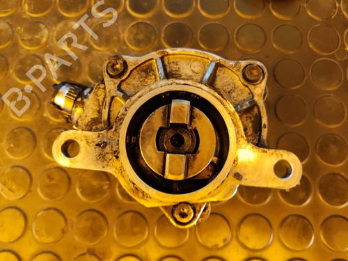 Vacuum pump RENAULT MASTER II Bus (JD) 2.5 dCi 120 (JD0M, JD1M, JD1W) | BP17502148M80