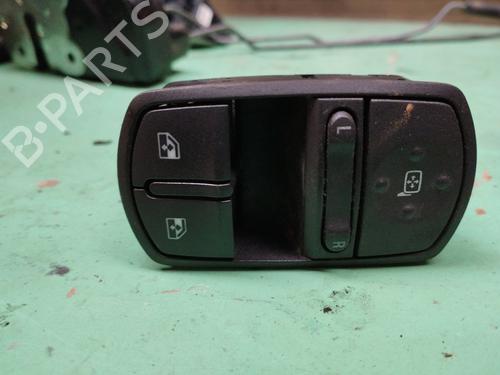 Used Left front window switch OPEL CORSA D (S07) [2006-2015]  30942685