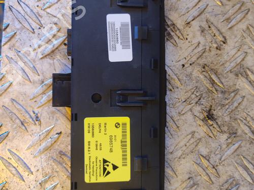 Used Electronic module BMW 5 (E60) 525 i (192 hp) 17509605
