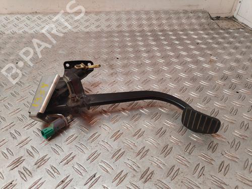 Pédale d'embrayage RENAULT TRAFIC III Van (FG_) [2014-2025]  30944584