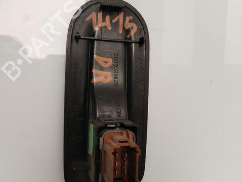 Right front window switch RENAULT MASTER II Van (FD) 2.5 dCi (FD01, FD02, FD21, FD22, FD31, FD32, FD3Y, FD71,... | BP30945696I26