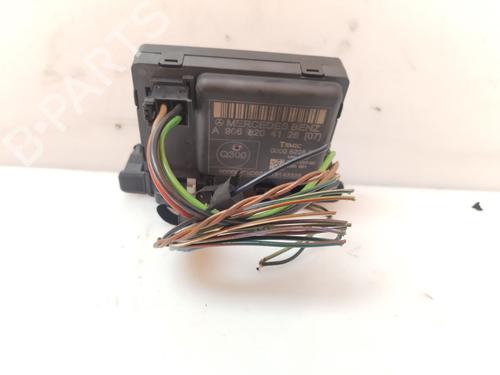 Used Electronic module Electronic module MERCEDES-BENZ SPRINTER 3-t Bus (B906) 224 (906.713) (258 hp) 33943843 33943843