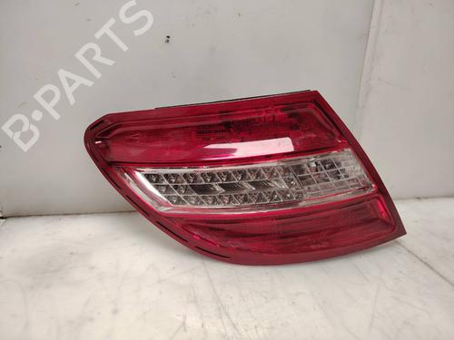 left-taillight-mercedes-benz-c-class-w204-2007-2008-2009-2010-2011-2012-2013-2014-2015-39193201 main image