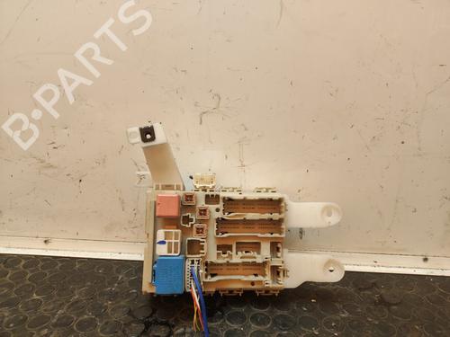 Fuse box TOYOTA AURIS (_E15_) | BP17501675E1