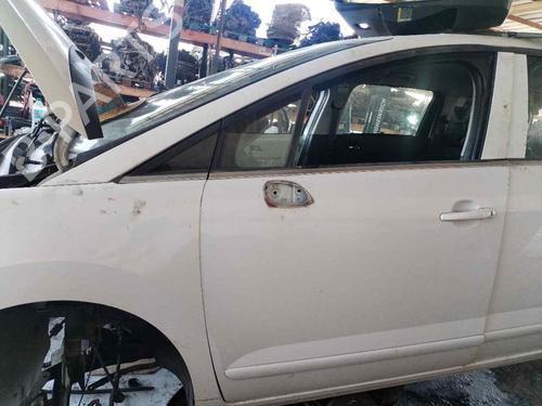 Used Left front door PEUGEOT 5008 (0U_, 0E_) 1.6 16V (120 hp) 18713134