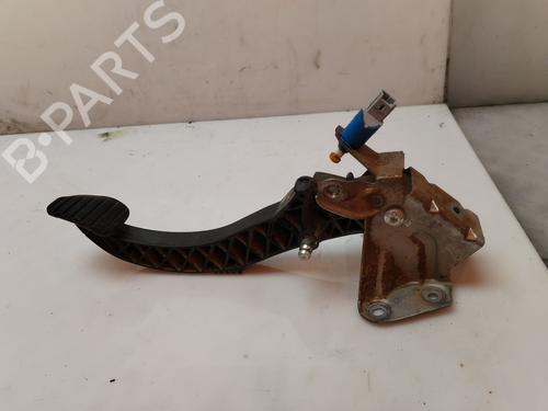 clutch-pedal-renault-kangoo-grand-kangoo-ii-kw01_-2008-36239964 main image