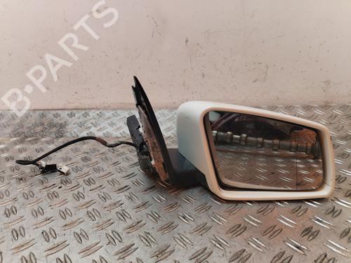 Used Right mirror MERCEDES-BENZ C-CLASS (W204) [2007-2015]  26007229