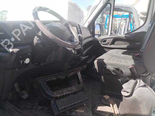 Clutch slave cylinder IVECO DAILY VI Platform/Chassis | BP32526449M113