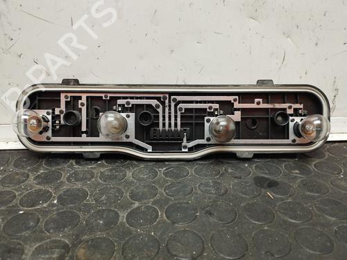 Used Lamp holder MERCEDES-BENZ VITO Tourer (W447) [2014-2026]  17502517