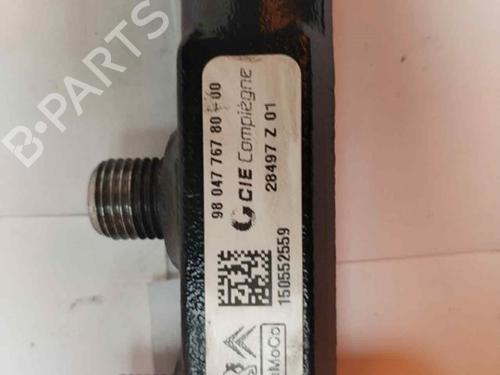 Injection rail PEUGEOT 5008 (0U_, 0E_) 1.6 16V | BP18891682M98