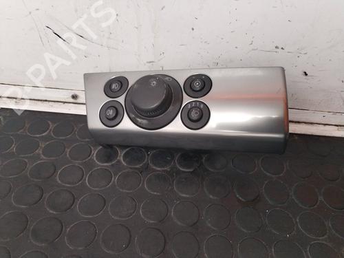 Used Headlight switch OPEL ASTRA H Estate (A04) 1.7 CDTI (L35) (110 hp) 17504036