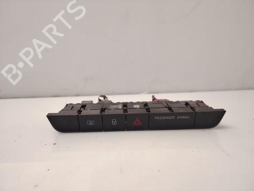 Used Warning switch SKODA FABIA III (NJ3) [2014-2021]  31975315