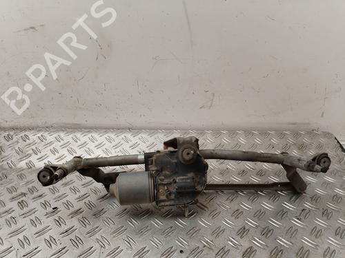 Used Front wiper motor VW CADDY III MPV (2KB, 2KJ, 2CB, 2CJ) 1.6 TDI (102 hp) 25851839