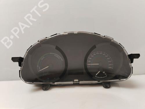 Cockpit TOYOTA AURIS (_E18_) 1.8 Hybrid (ZWE186_, ZWE186R) (136 hp) 30946678