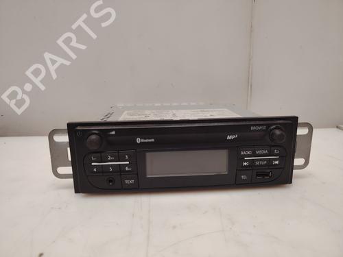 Used Radio Radio 37242160 37242160