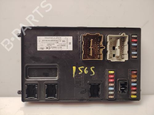 Used Fuse box FORD TRANSIT Platform/Chassis (FM_ _, FN_ _, FF_ _) [2006-2014]  32172652