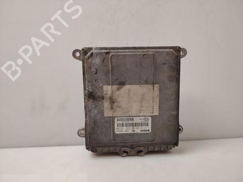 Used Engine control unit (ECU) Engine control unit (ECU) IVECO DAILY III Van 35 S 15 V, 35 C 15 V (A6HCV3B2, A6HBV4B2, A6HC41B2,... (146 hp) 34099216 34099216