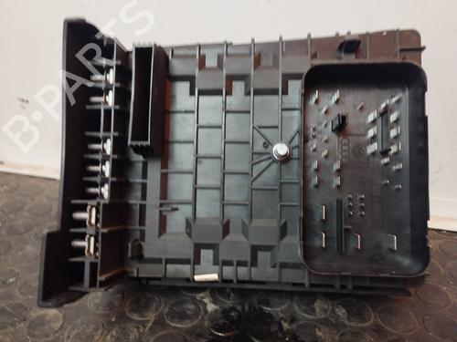 Zekeringkast VW EOS (1F7, 1F8) 2.0 TDI (140 hp) 17501139