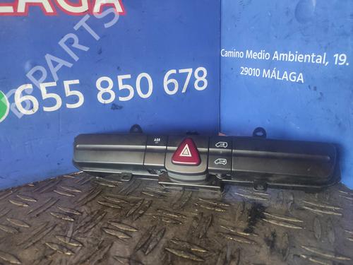 Used Warning switch MERCEDES-BENZ SPRINTER 3-t Van (B906) 213 CDI (906.611, 906.613) (129 hp) 17507034
