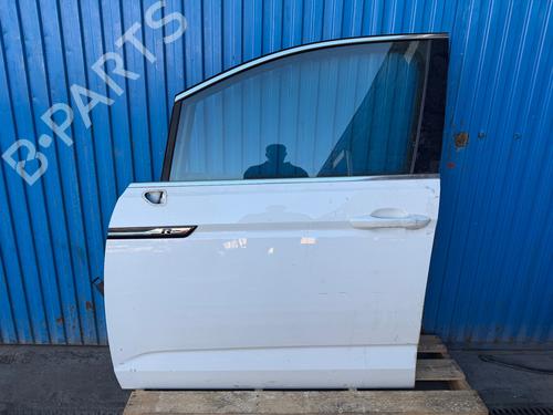 Used Left front door VW TOURAN (5T1) [2015-2026]  31600805