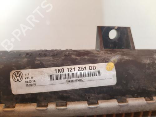 Køler SEAT LEON (1P1) | BP30943880M31