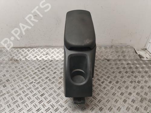 Used Armrest / Center console Armrest / Center console NISSAN NV250 Van (X61) dCi 95 (95 hp) 40023054 40023054