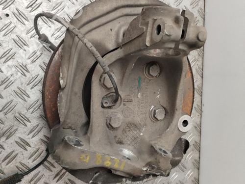 Used Right front steering knuckle BMW 1 (E87) 116 d (116 hp) 30946920