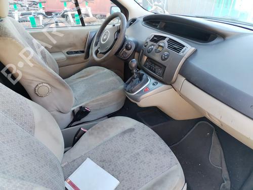 Air filter box RENAULT SCÉNIC II (JM0/1_) | BP30944177M87