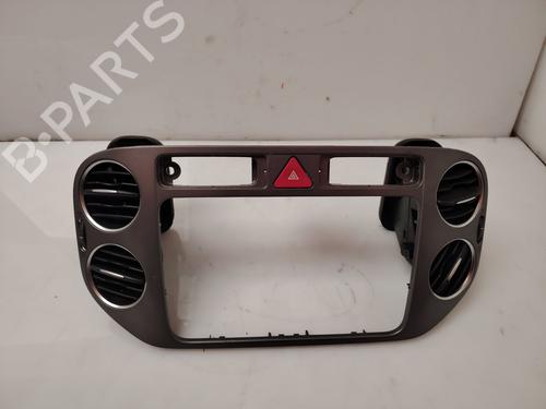 Bouton de warning VW TIGUAN (5N_) [2007-2018]  31968516
