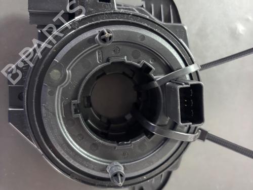 BP25017618C102 main image