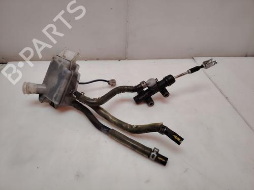 Used Brake master cylinder Brake master cylinder 37033311 37033311