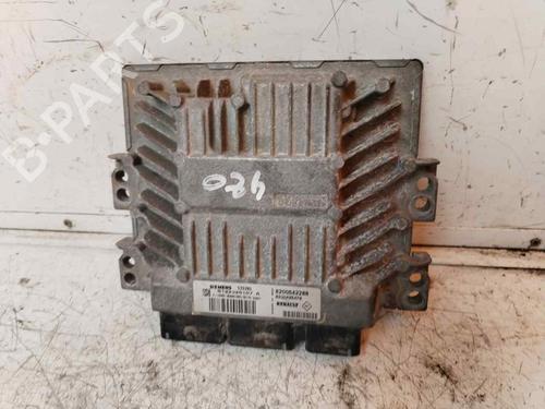 Calculateur moteur (ecu) RENAULT MEGANE II Coupé-Cabriolet (EM0/1_) [2003-2010]  18029895