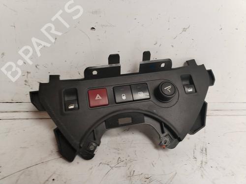 Used Warning switch CITROËN BERLINGO MULTISPACE (B9) 1.6 HDi 75 16V (75 hp) 17505140