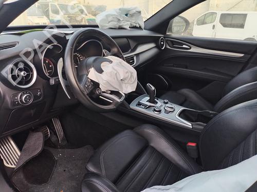 Lève-vitre avant gauche ALFA ROMEO STELVIO (949_) 2.2 JTDM Q4 (949.AXE2A) | BP20323617C22